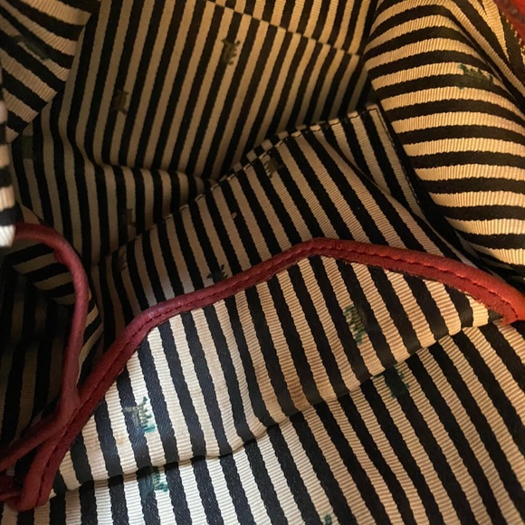 L.A.M.B by Gwen Stefani leather shoulder bag! Leather is super soft! - Picture 10 of 10